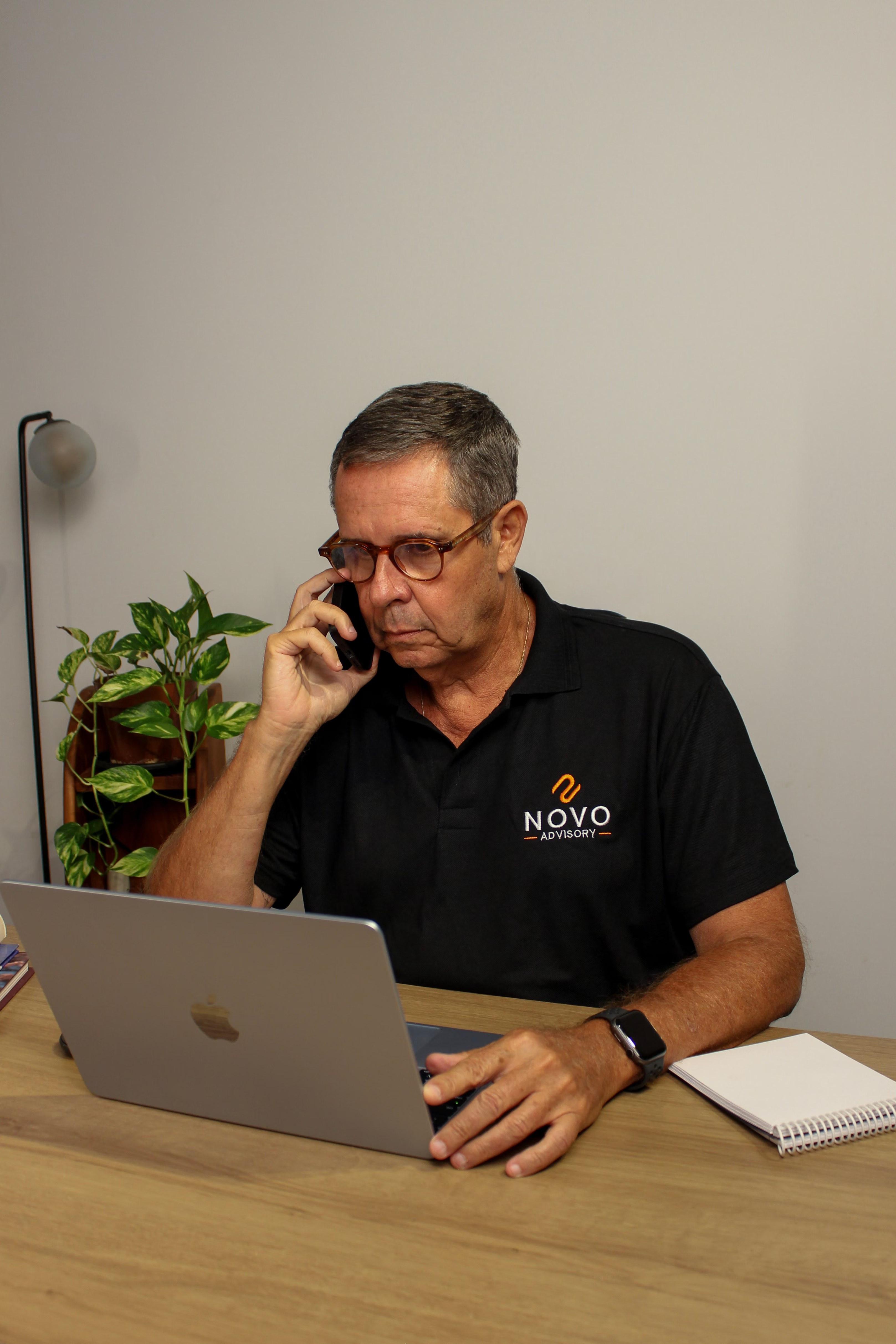 Retrato de Anderson Diniz, sócio da NOVO Advisory